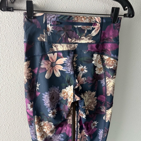 Sweaty Betty Zero Gravity Print Ankle Legging Floral Active Casual Women’s Small - Picture 7 of 12